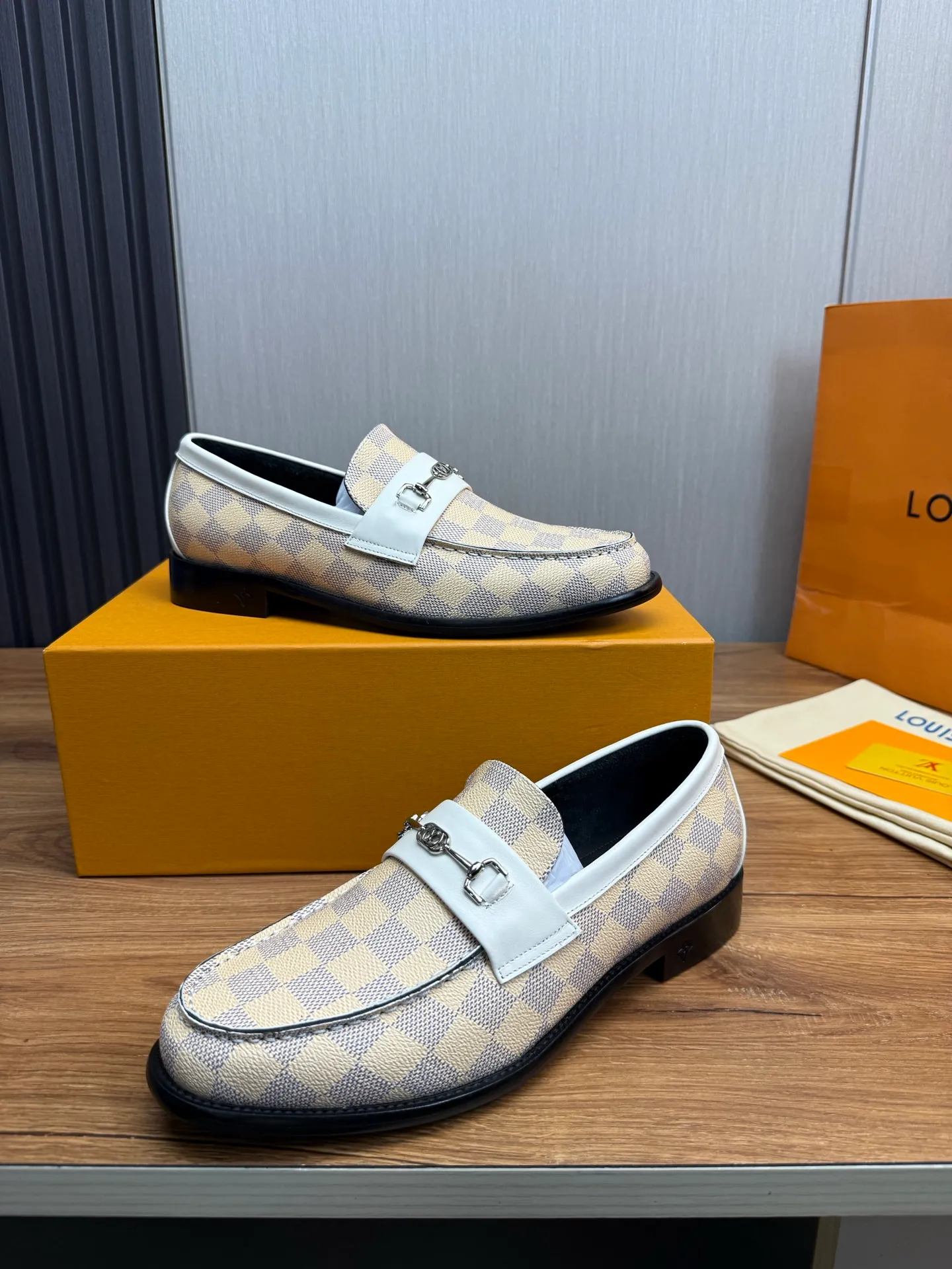 Factory 660💰 LV. Men's business casual leather shoes, all made of imported original brand leather, just to create a more comfortable wearing experience, original non-slip and wear-resistant outsole ✔️16-45 (38.45 non-returnable)